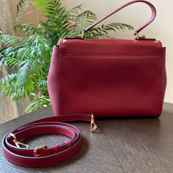 Michael Kors bag - Picture 6 of 16